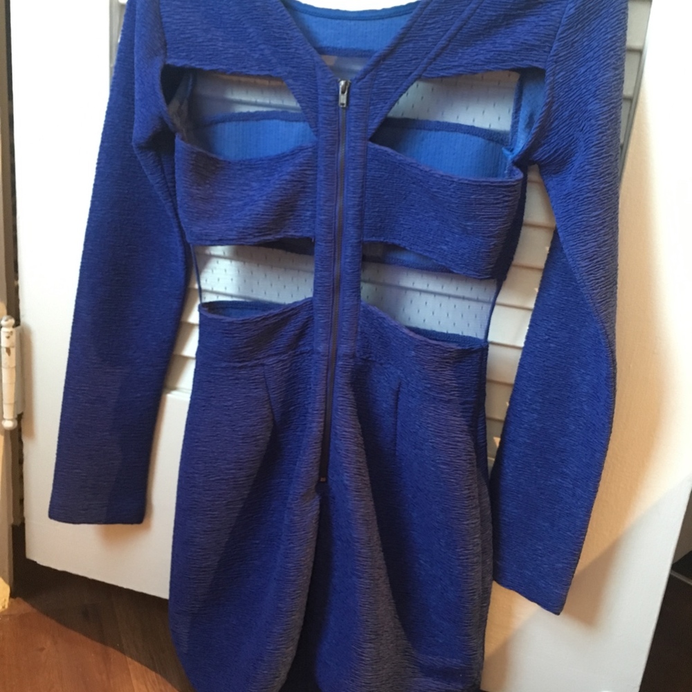 BCBGeneration blue dress size 0 - Picture 2 of 3